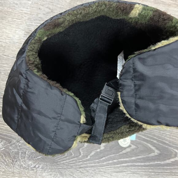 Cat & Jack Boys' Camo Sherpa and Black Winter Hat - One Size - NWT - Picture 2 of 5